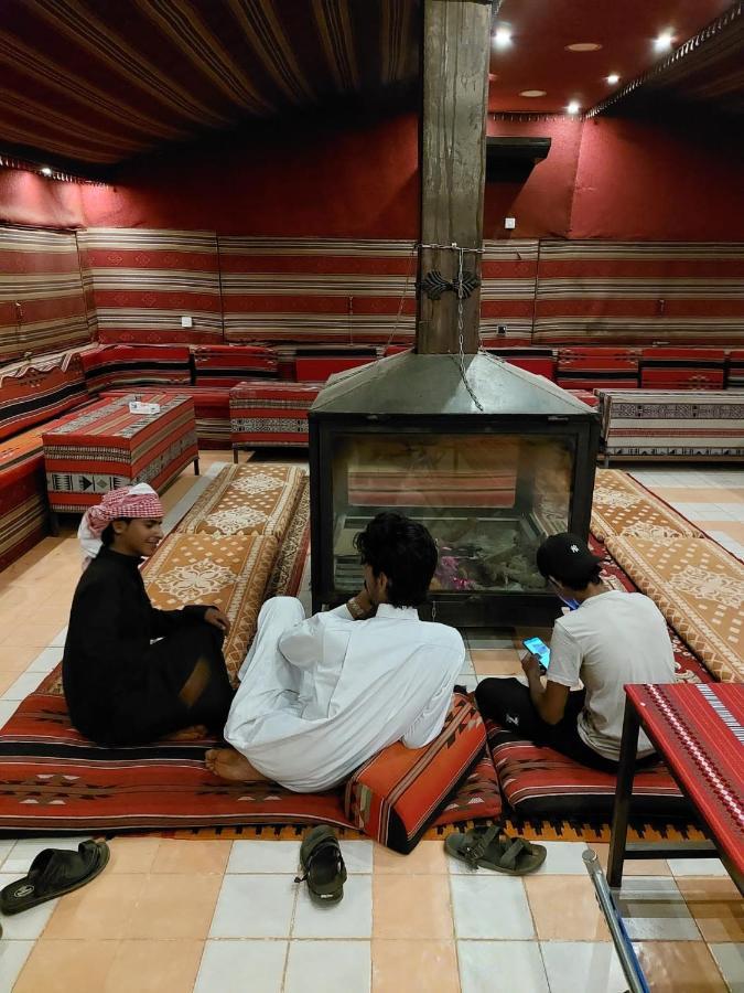ホテルRotana Camp ワディ ・ラム エクステリア 写真