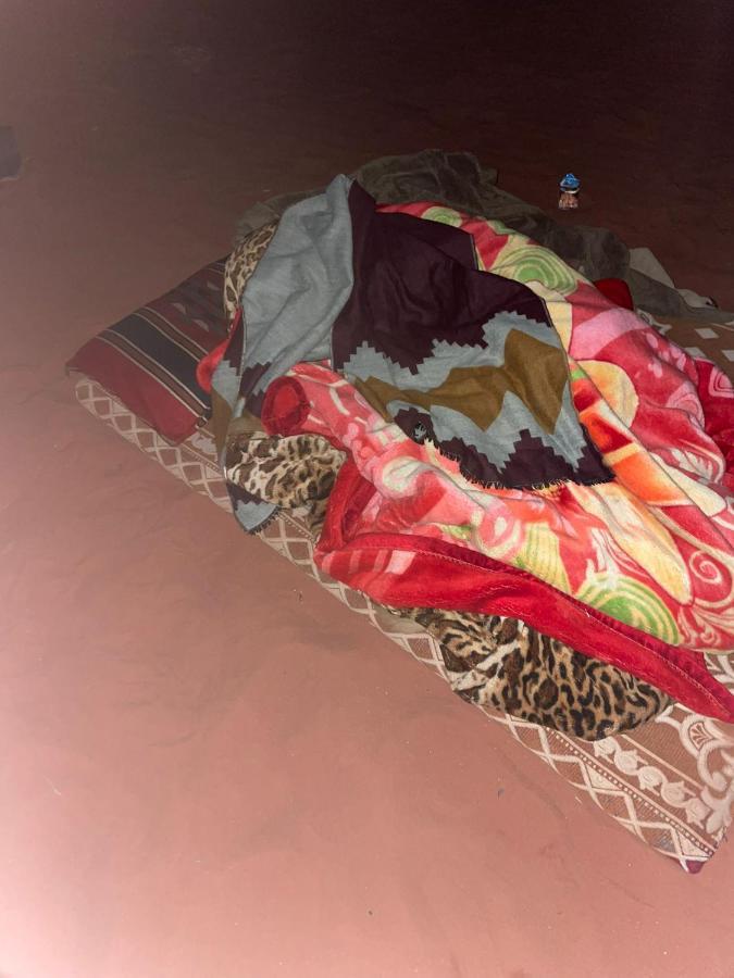ホテルRotana Camp ワディ ・ラム エクステリア 写真