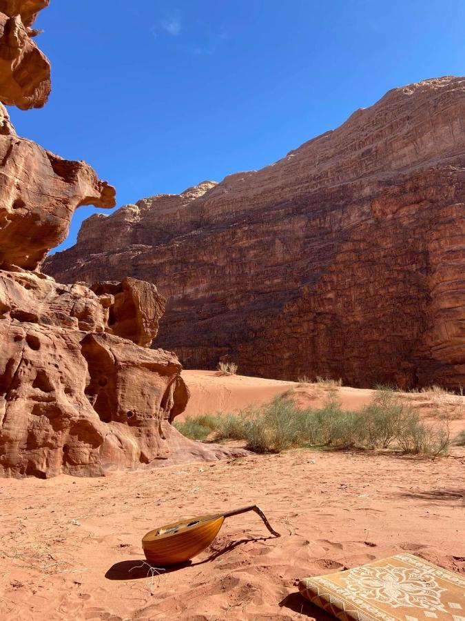 ホテルRotana Camp ワディ ・ラム エクステリア 写真