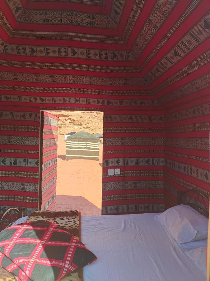 ホテルRotana Camp ワディ ・ラム エクステリア 写真
